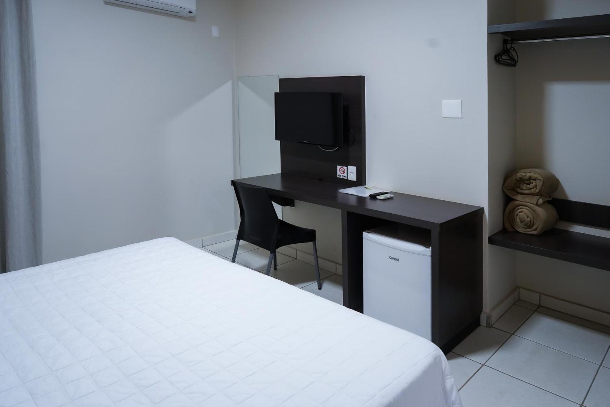 Attie Park Hotel Uberlândia Zewnętrze zdjęcie